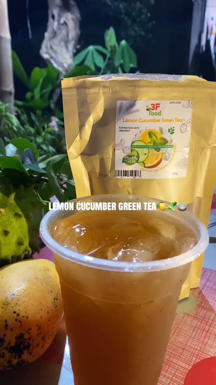 🍋🥒 viral detox drink lemon cucumber green tea everyone loves #detoxdrink #greentea #healthydrink #fitlife #cleaneating #wellness #fatburn #addtocart