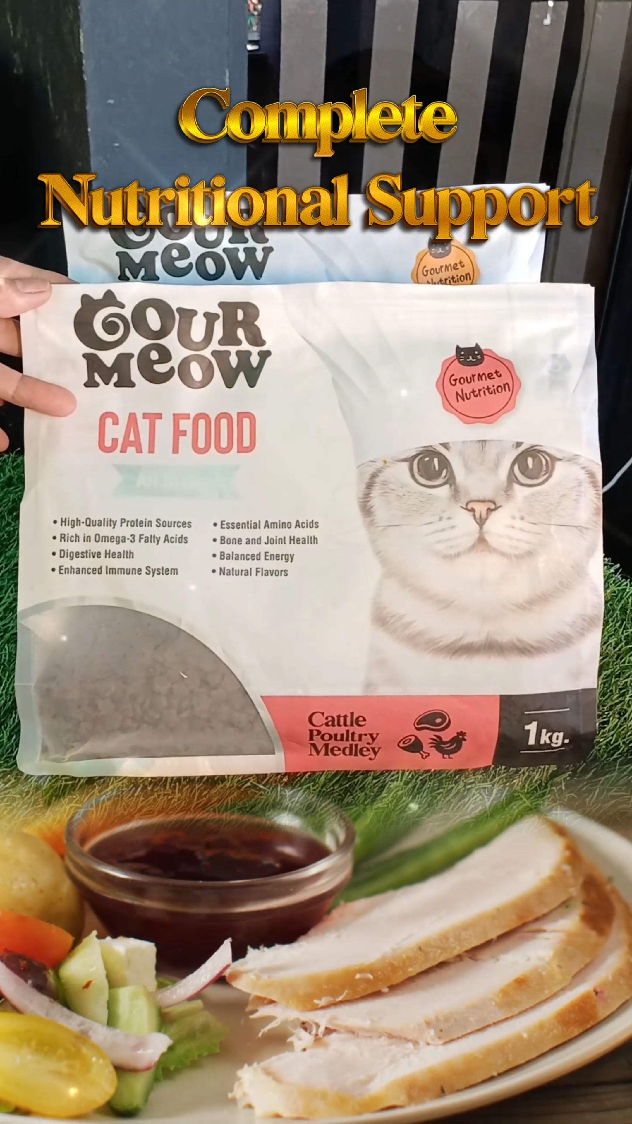 Elevate every cat mealtime with tasty goodness 🍴Made to satisfy the pickiest eaters! 🐱❤️

#Gourmeow #PickyEater #PickyEaterApproved #GourmetForCat