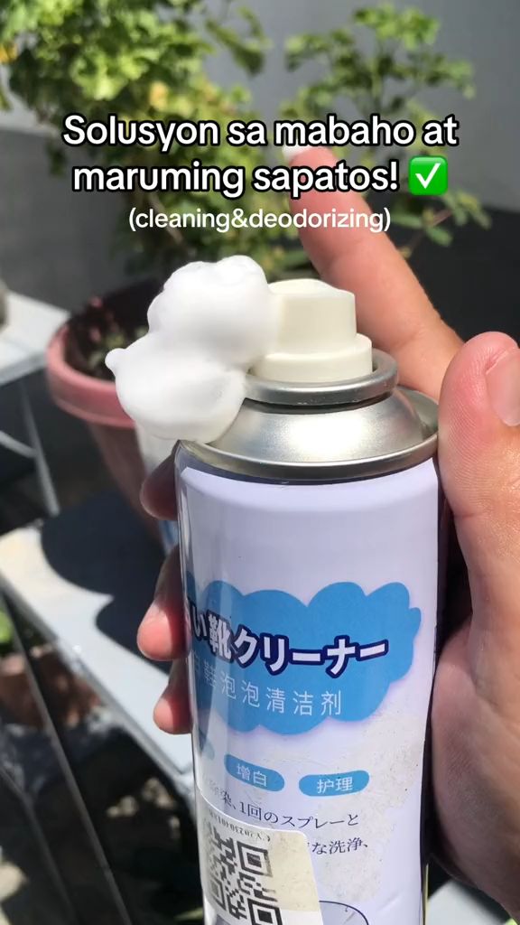 Instantly restores all shoe types to pristine white.#fyb#cleantok #kanfort #shoes#oilcleaner #ecofriendly#shoedeodorantspray#deodorantspray #homespray